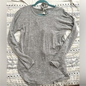 Aerie Open Back Top • Medium